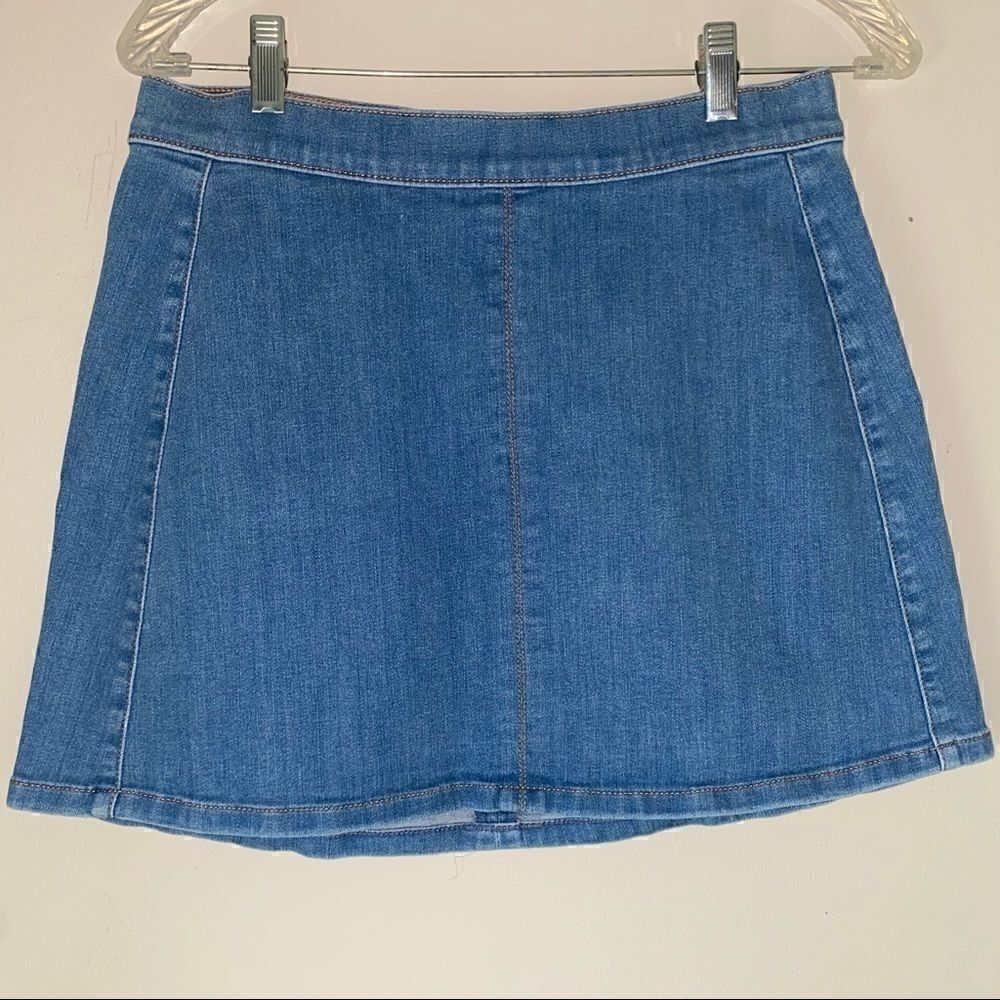 Express Jean mini  skirt size 4 - Picture 2 of 7